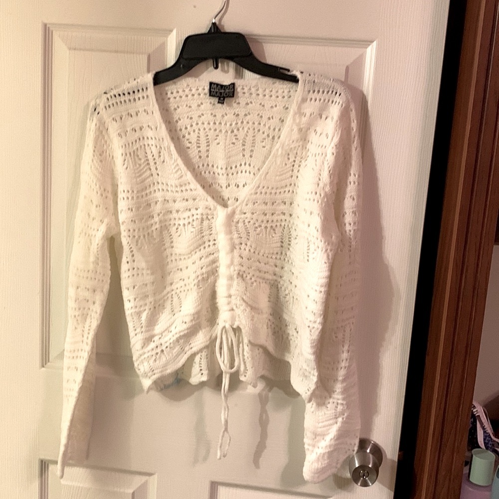Major top hallowed knit white long sleeve